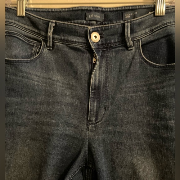 J. Jill Kick Flare Ankle Frayed Hem Denim Jean Size 10 - Picture 6 of 16